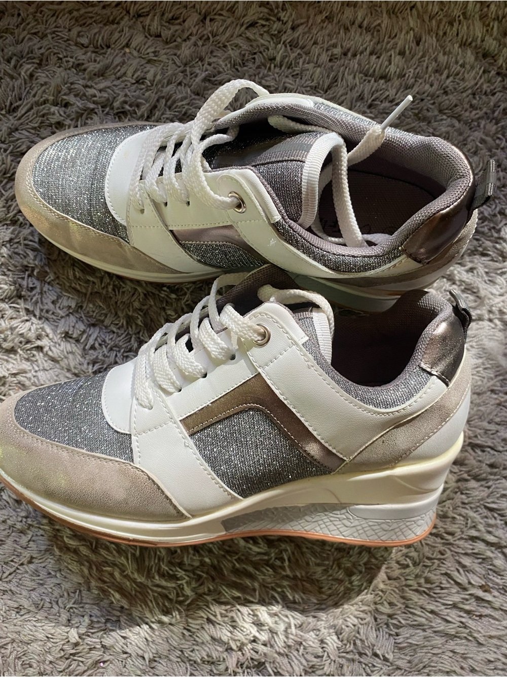 Women’s White and Silver Platform Fashion Sneakers